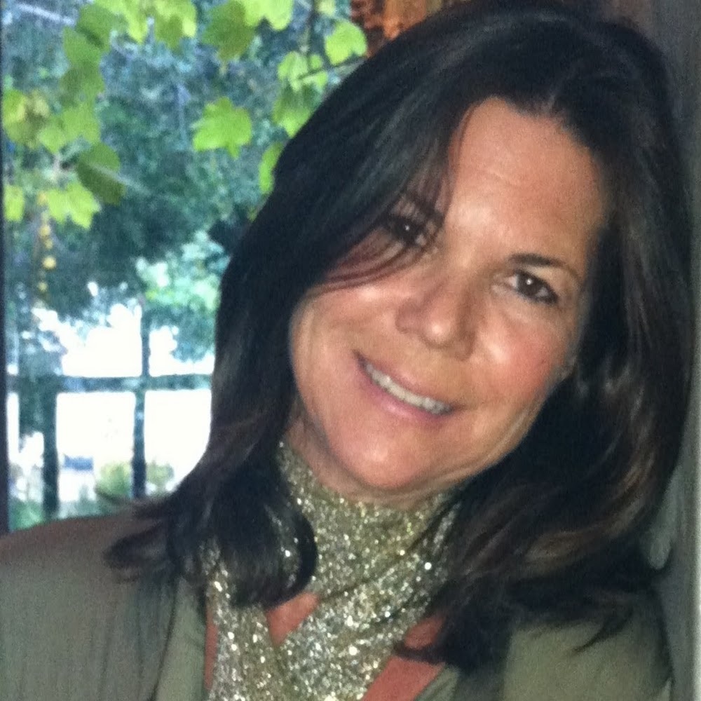 Meet your Posher, Andrea